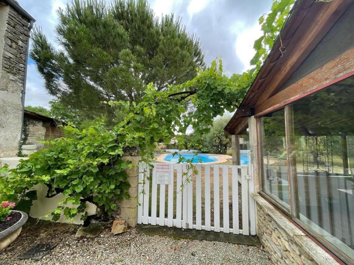 Les Grands Vents Hotel Chervettes Buitenkant foto